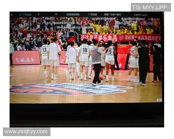 刘晓宇的篮球之路：从青涩少年到职业球员的奋斗历程与成长故事